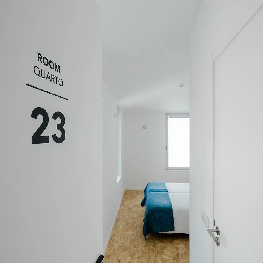 Hostel Conii & Suites Algarve Quarteira