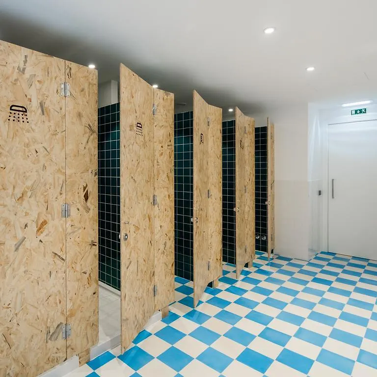 Hostel Conii & Suites Algarve Quarteira