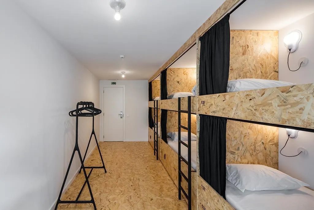 Hostel Conii & Suites Algarve Quarteira