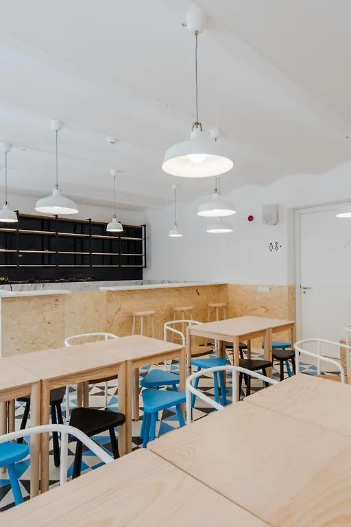 Hostel Conii & Suites Algarve Quarteira