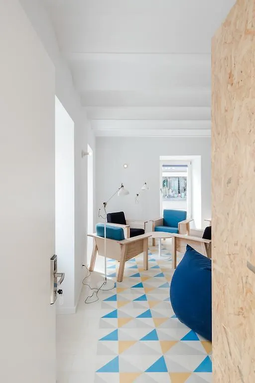 Hostel Conii & Suites Algarve Quarteira 0*,  Portugal