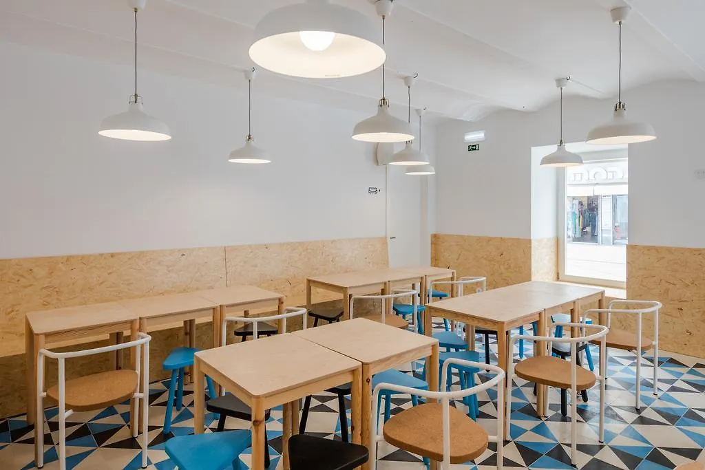 Hostel Conii & Suites Algarve Quarteira